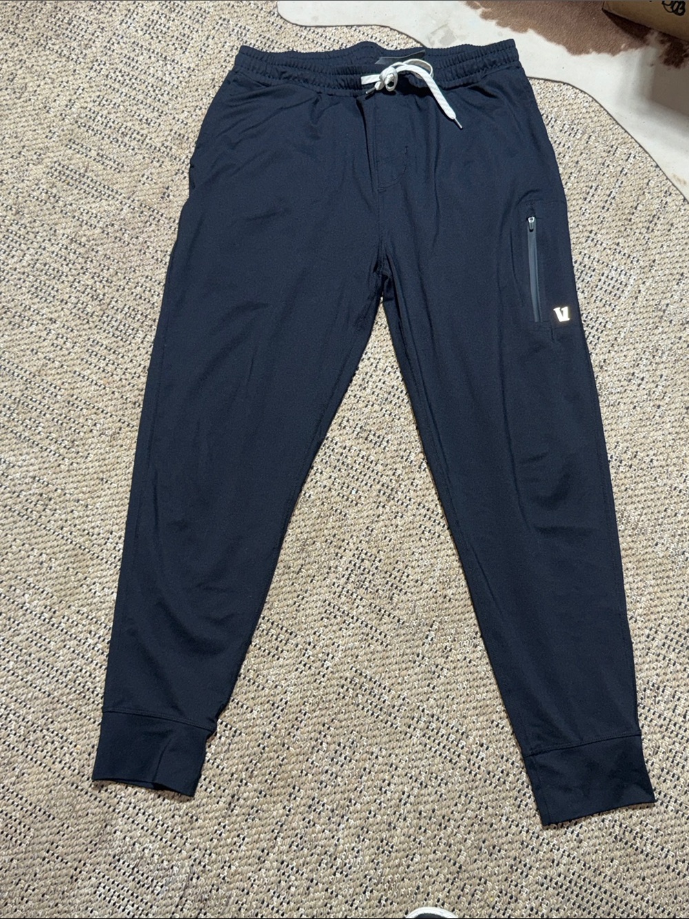 Vuori Men’s Black Performance Joggers Size Large